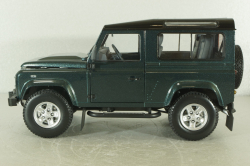 Land Rover Defender 90 Adventure 2007, green, 08901G,  Kyosho 1:18