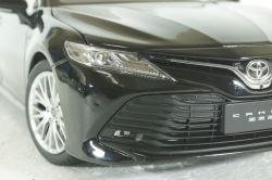 Toyota Camry (XV80) 8-generation, 2018 black, Paudi 1:18
