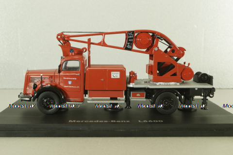 Mercedes L6600 fire engine with a crane, 03101, Schuco 1:43