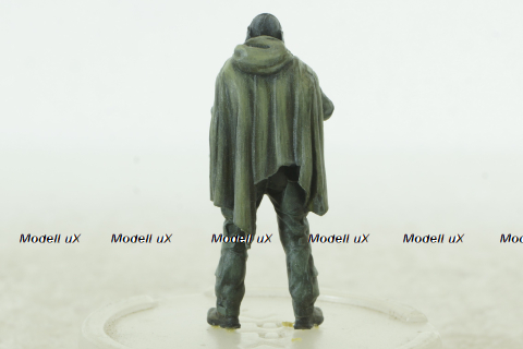 Фигурка солдат в маске, Vilen Model 1:43