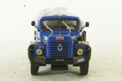 Berliet GLR8 M2 Tank truck Huiles Berliet year 1960 blue/white, Hachette 1:43