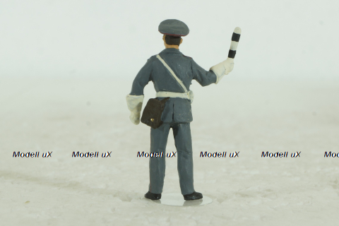 Фигурка Милиционер-регулировщик,  508а, BM-Toys 1:43
