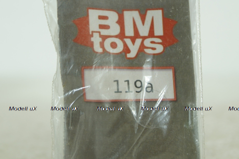 Фигурка Парень в куртке, 119а, BM-Toys 1:43