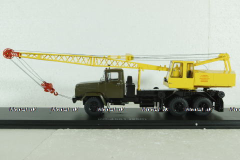 КС-4561(250) Автокран на шасси Краз 250, хаки/желтый, SSM1551, SSM 1:43