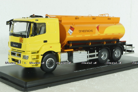 АЦ/АТЗ-16 (65207-87) топливозаправщик на шасси Камаз-65207-87, SSM1545, SSM 1:43