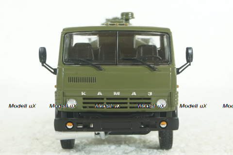 КАМАЗ 5320 АЦ-9 Легендарные Грузовики СССР №6, 1:43