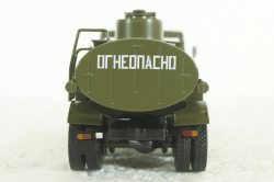 КАМАЗ 5320 АЦ-9 Легендарные Грузовики СССР №6, 1:43