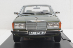 Mercedes 280CE 1980, green metallic, 183704, Norev 1:18