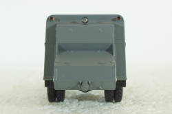 53М мусоровоз бункерного типа на шасси Газ-53 1967, хаки/серый, 103160, Автоистория 1:43