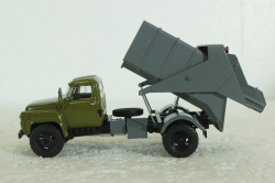 53М мусоровоз бункерного типа на шасси Газ-53 1967, хаки/серый, 103160, Автоистория 1:43