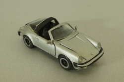 Porsche 911 targa 1975, silver, NZG 1:43 Уценка!