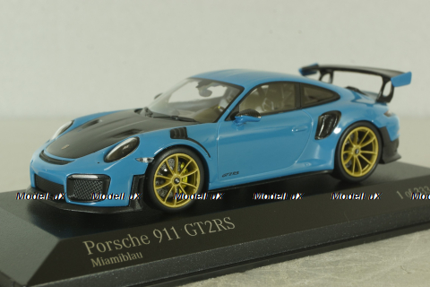 Porsche 911 (991 II) GT2 RS with Weissach Package, blue/golden rims, 413067274, Minichamps 1:43