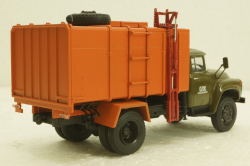 КО-413(130) мусоровоз, 101388, АвтоИстория 1:43