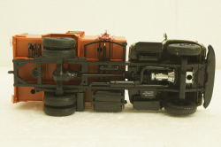 КО-413(130) мусоровоз, 101388, АвтоИстория 1:43