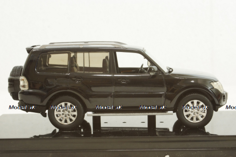 Mitsubishi Pajero 4 2006, black, SunStar 1:43