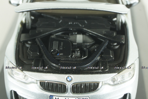 BMW M4 Coupe (F82) 2014, silver, Herpa 1:43