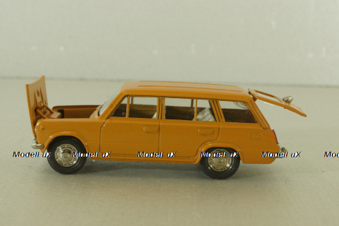 Ваз-2102, охра, ноябрь 87г.,  Тантал/Радон 1:43