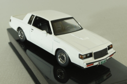 Buick Grand National 1987, white, CLC576, IXO 1:43 