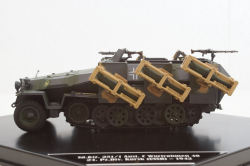 Sd.Ktz 251/1 Ausf. C Wurfrahmen 40 24. Pz.Division Kursk 1942, Altaya 1:43