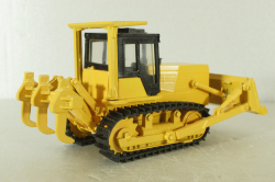 ЧТЗ Б10.0010ЕР Бульдозерно-рыхлительный агрегат, Уралтрак 1:43