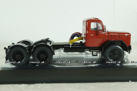 Magirus Jupiter 6x6, red, TR120, IXO 1:43