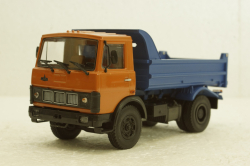 Маз-5551 самосвал 1988г оранжевый/синий, АвтоИстория 1:43