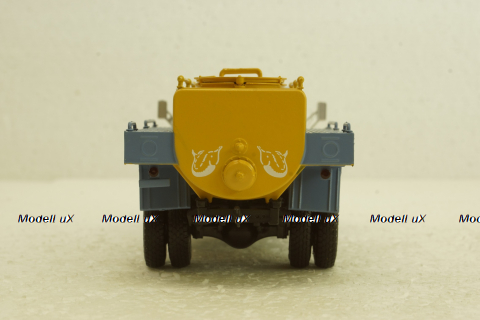 АЦЖР(130) Зил-130 Живая рыба, АвтоИстория 1:43