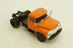 Зил-130В1 тягач, оранжевый, АвтоИстория 1:43