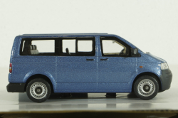 Volkswagen T5 Caravella Light Blue, Cararama 1:43