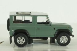 Land Rover Defender 90, green, Cararama 1:43 Уценка!