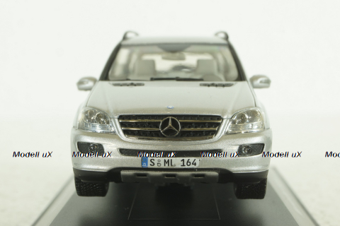 Mercedes ML500 W164, M-Klasse silver, Minichamps 1:43