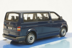 Volkswagen T5 Caravella  blue, Cararama 1:43
