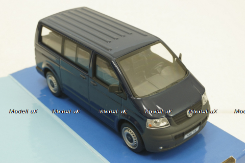 Volkswagen T5 Caravella  blue, Cararama 1:43