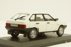 Ваз-2109 Samara, Белый, Masini de Legenda №22 1:43