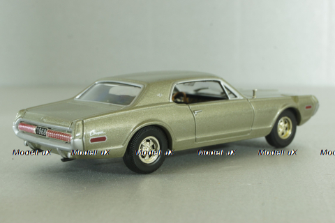 Mercury Ccougar 1968, silver,10102, Sun Star 1:43