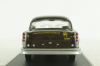 Checker Taxi Cab 1975 UPS, 86196, Greenlight 1:43
