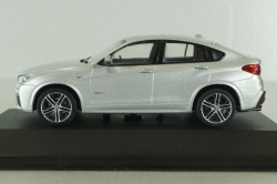 BMW X4 (F26) 2015, silver, Herpa 1:43