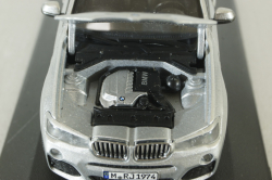 BMW X4 (F26) 2015, silver, Herpa 1:43