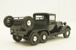 Газ-21, трехосный, черный, Автолегенды СССР №113, 1:43 с журналом