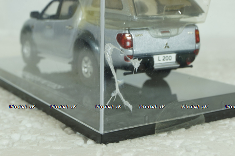 Mitsubishi L200, silver, Vitesse 1:43