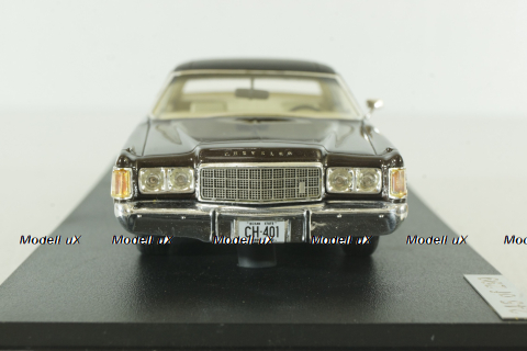 Chrysler Newport 1974, brown, GLM106104, GLM 1:43