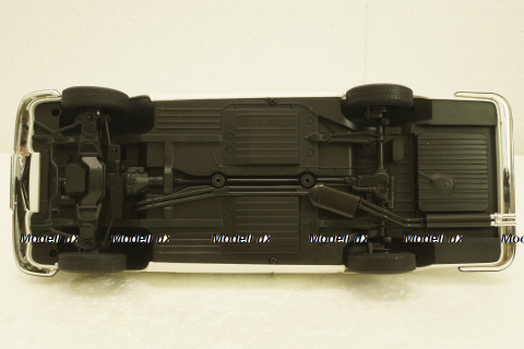 Mercedes 250 SE Limousine W108 (1965-1967) white, 183763, Norev 1:18