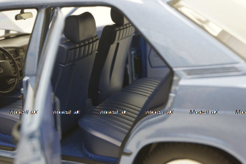 Mercedes 190E W201 (Baby-Benz) diamant blue, B66040661,Norev 1:18