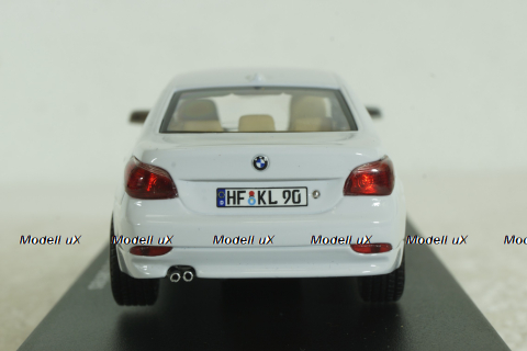 BMW 545i Sedan E60, 2003, white, 03501W, Kyosho 1:43