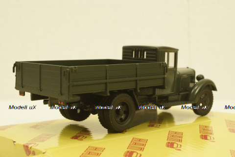 УралЗис-355, бортовой, зеленый, Н230, Наш Автопром 1:43