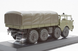 Tatra 813 8x8 Kolos 1968 Army Green Olive, TRU025, IXO 1:43