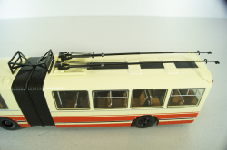 ЗИУ-10 троллейбус сочленённый 1978, бел/красн, SSM4052, SSM 1:43