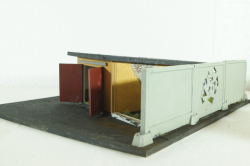 Диорама Гараж с мусорными баками , Modellux 1:43