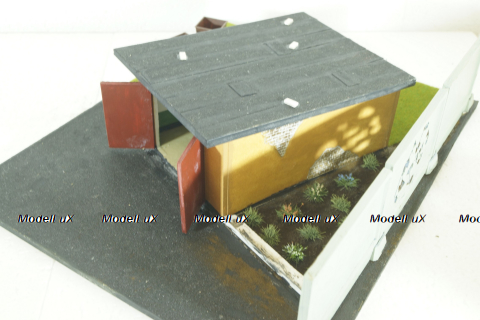 Диорама Гараж с мусорными баками , Modellux 1:43