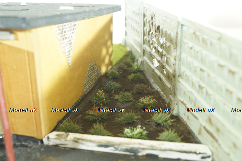 Диорама Гараж с мусорными баками , Modellux 1:43